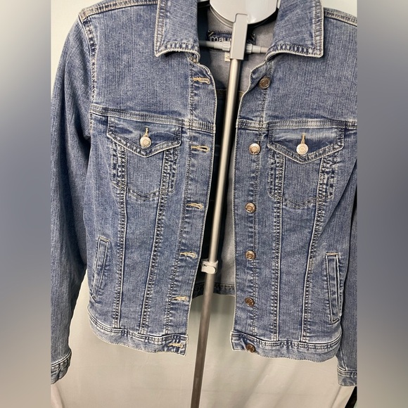 NWOT‎ Maurices Blue Jean Jacket Size small - Picture 3 of 9